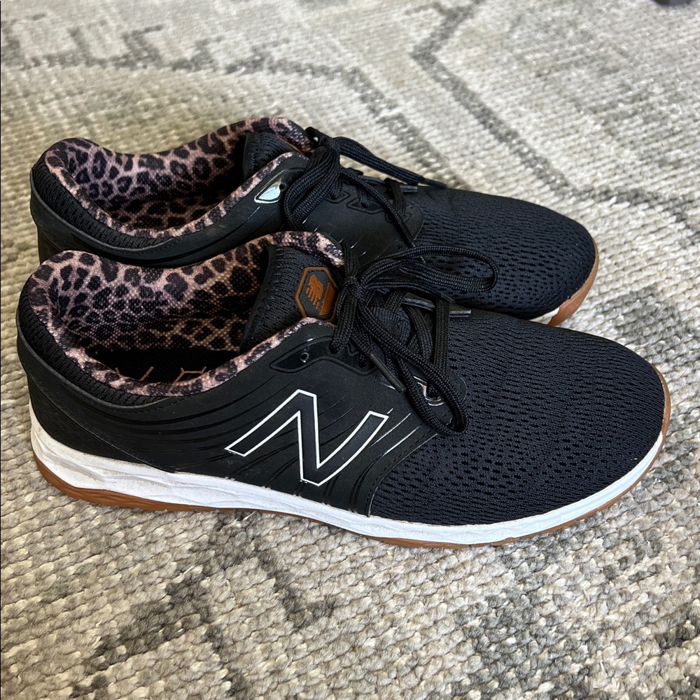 New Balance Golf shoes - Picture 3 of 6